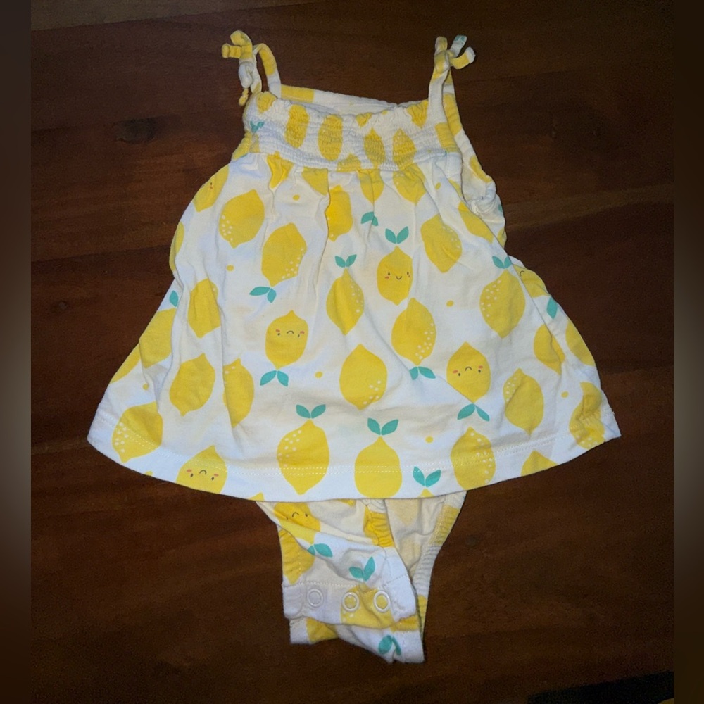 Carters lemon‎ onesie outfit 6m